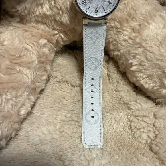 Louis Vuitton Tambour Watch - Picture 3 of 10